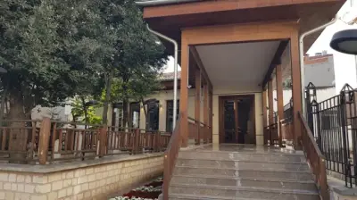 İBB Ayşe Hatun Çocuk Kütüphanesi