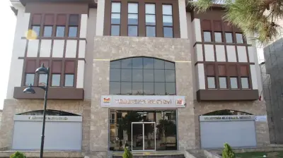 Veliefendi Bilgi Evi