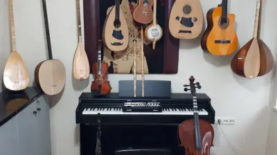 TELLİ MÜZİK ATÖLYESİ