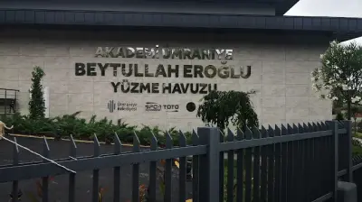 Akademi Ümraniye Beytullah Eroğlu Yüzme Havuzu