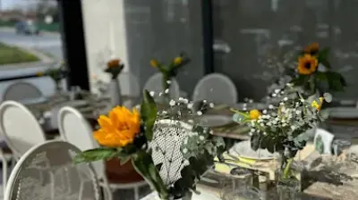 Le Petite Fleur