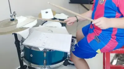 Bahçekent keman piyano gitar çello bateri şan yan flüt ud kursu