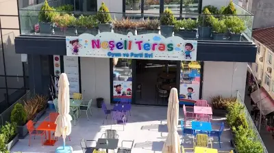 Neşeli Teras Oyun ve Parti Evi