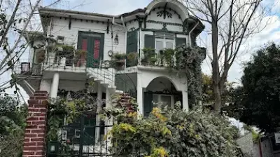 Çelik Gülersoy Kültür ve Sanat Merkezi