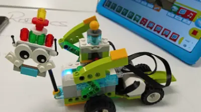 Kodlama Vadisi Bahçeşehir-Ispartakule Robotik Kodlama Atölyesi