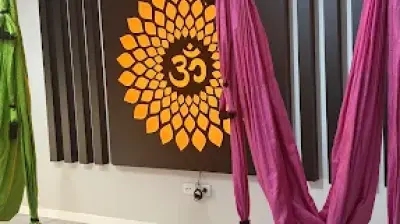 Gönül İle Yoga | İleri Seviye Yoga Eğitmeni | Hatha Yoga | Vinyasa Yoga | Yin Yoga | Ashtanga Yoga | Çocuk Yoga Eğitimi