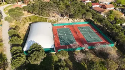 Nefes Orman Tenis Kulübü
