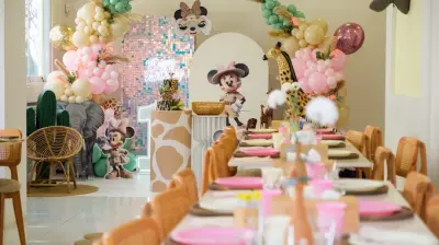The Moms Cafe