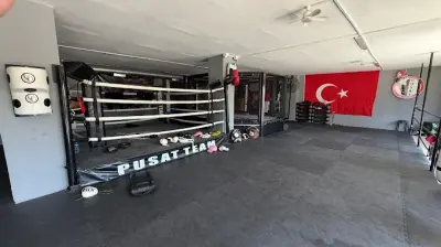 Pusat Kickboks - Rahmi Pusat Spor Kulübü