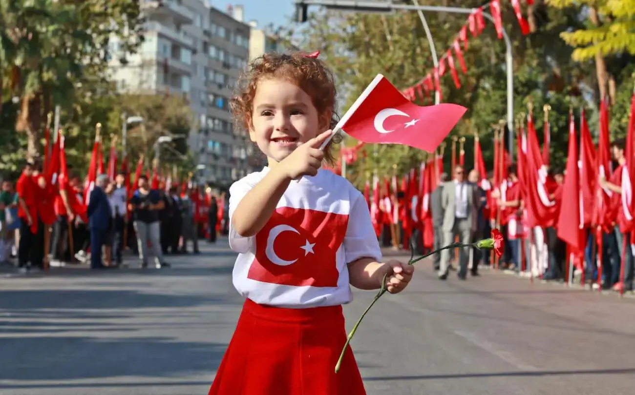 2 YAŞ-BENİM GÖZÜMDEN CUMHURİYET