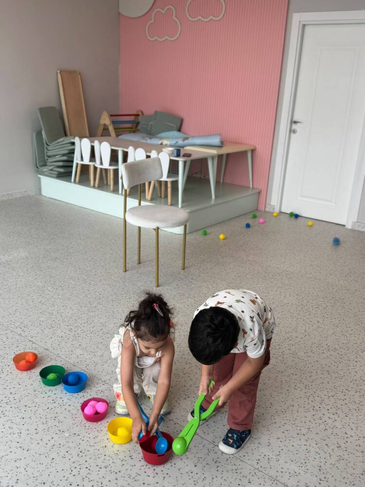 English Play Groups